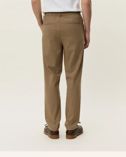 PANTALON COMO TAPERED CARIBOU ~ LES DEUX